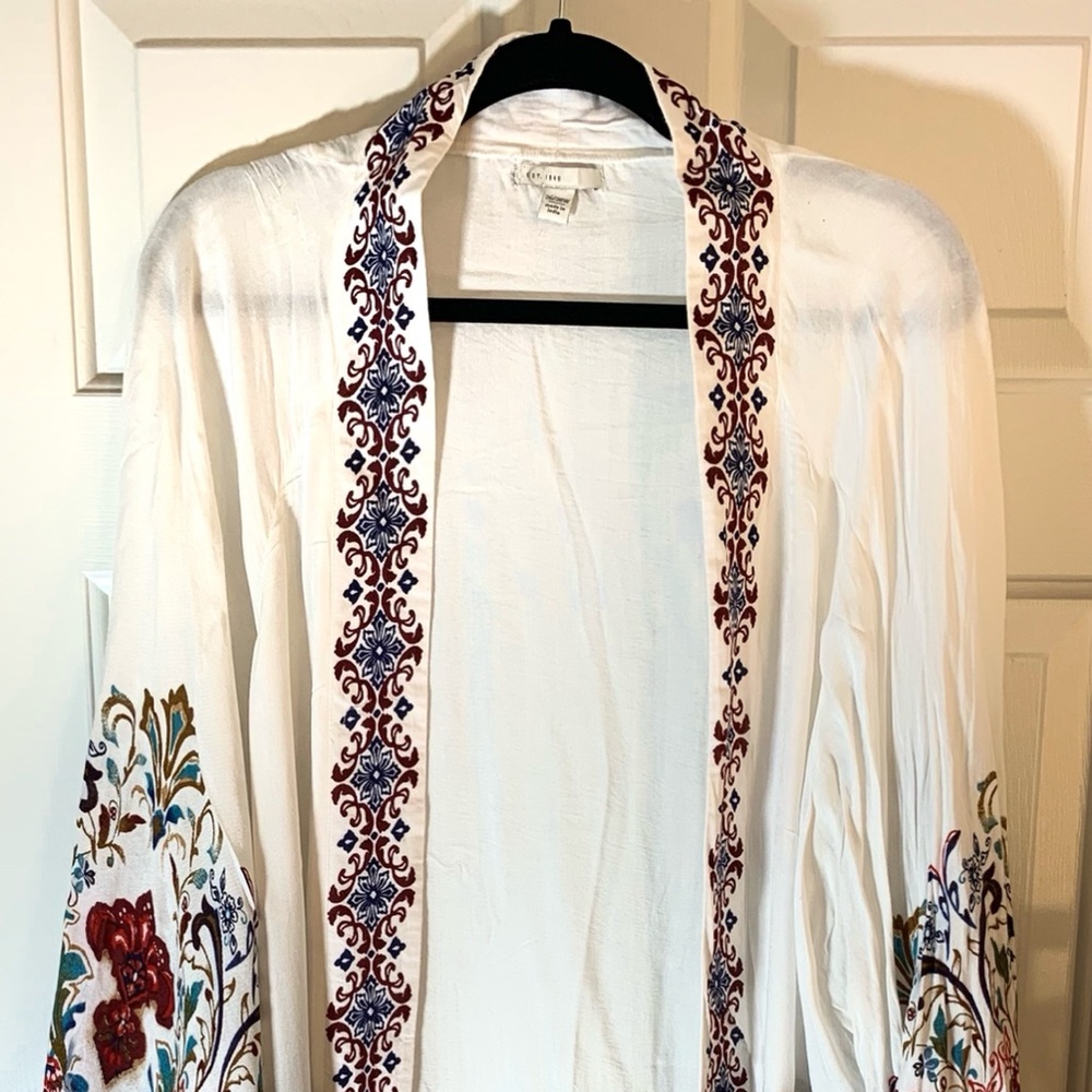 Flowing Lightweight Shrug